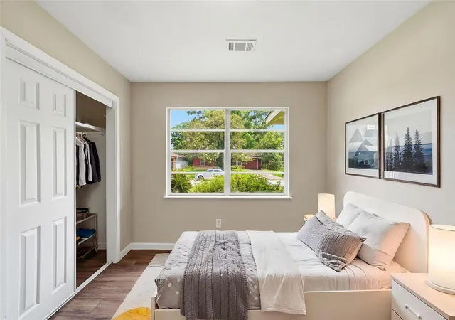 Photo 4 of Sale Pending at 7305 Yoe St, Houston, TX 77016 | MLS# 17050094 | Listing updated on 2026-09-18