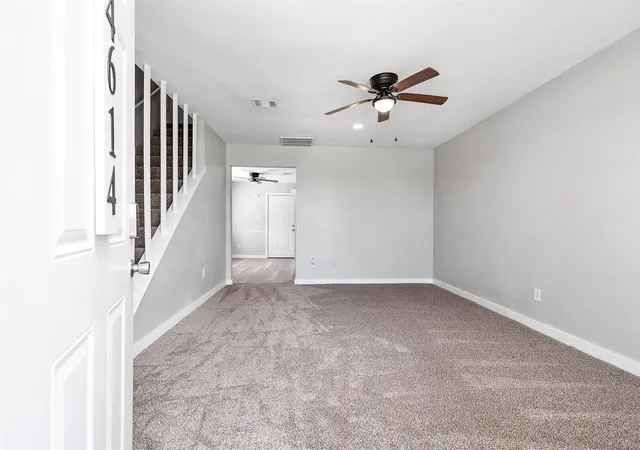 Listing Photo 5 - Condo for sale in building located at 4614 W & 4616 Orange St, Pearland, TX 77581