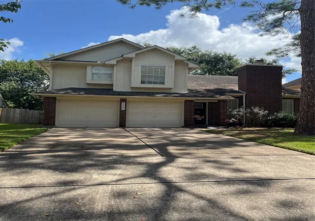 1st image of 14507 Sun Harbor Dr, Houston, TX 77062 | MLS# 42808823