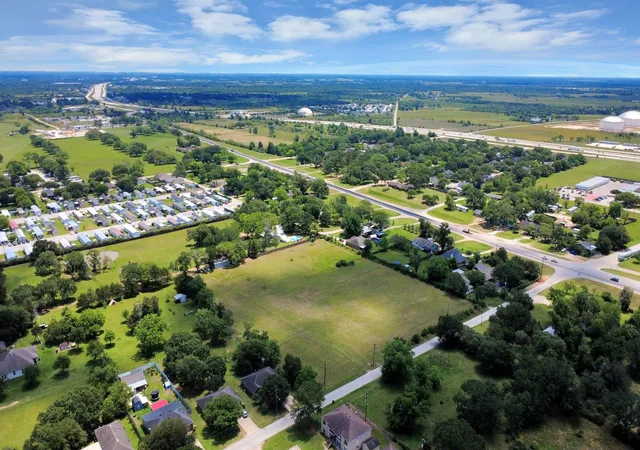 Land for sale at 1108 Silliman St, Sealy, TX 77474 | MLS# 34637571