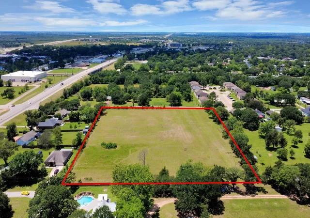 Photo 3 of Land for sale at 1108 Silliman St, Sealy, TX 77474 | MLS# 34637571 | Listing updated on 2026-07-02