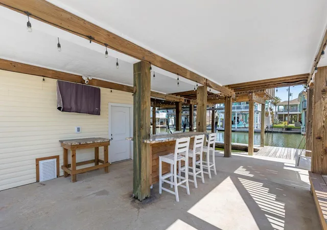 Homes for sale in Jamaica Beach, TX | 16715 Montego Way, Jamaica Beach, TX 77554 | MLS# 6488691