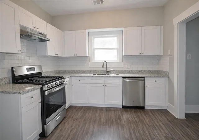 4th image of 716 Olive St, Wharton, TX 77488 | MLS# 47503939
