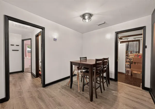 Photo 4 of Sale Pending at 10914 La Crosse St, Houston, TX 77029 | MLS# 64894315 | Listing updated on 2026-08-31