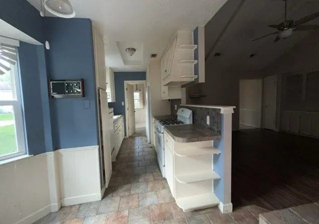 3rd image of 1902 Shadow Rock Dr, Kingwood, TX 77339 | MLS# 7192442