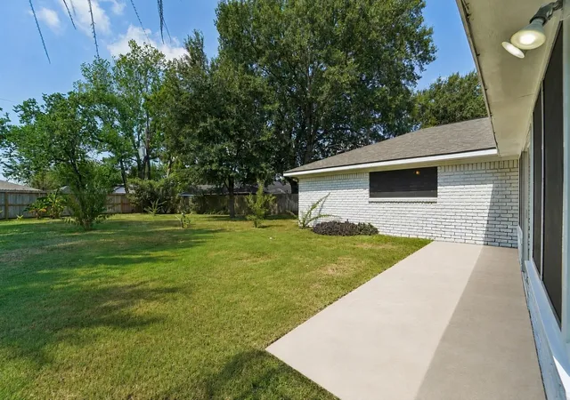 2nd image of 6123 Rena St, Houston, TX 77092 | MLS# 87028148