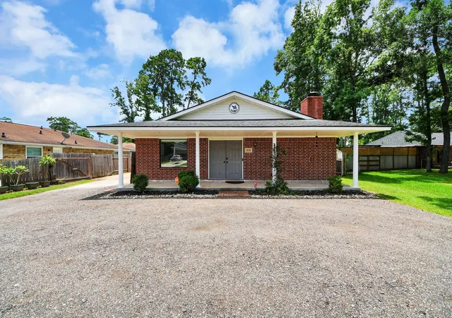 Photo 1 of Single family home for sale at 1419 Primrose St, Conroe, TX 77385 | MLS# 75625159 | Listing updated on 2026-07-23