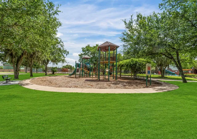45th image of 8310 Big Bend Dr, Sugar Land, TX 77479 | MLS# 87791775