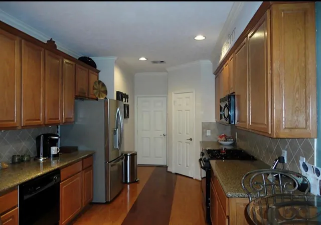 Homes for sale in Houston, TX | 12447 Golden Thistle, Houston, TX 77058 | MLS# 26987435