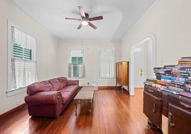 Photo 4 of Single family home for sale at 1312 Ave L, Galveston, TX 77550 | MLS# 401222 | Listing updated on 2026-10-08