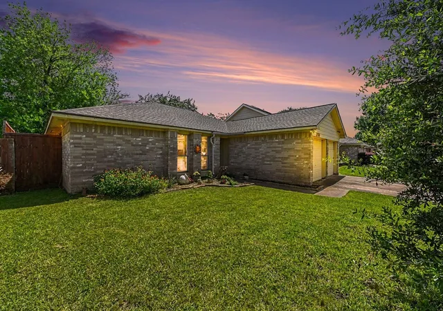 Photo 2 of Single family home for sale at 22107 Kenlake Dr, Katy, TX 77450 | MLS# 68738000 | Listing updated on 2026-09-18