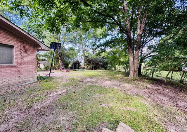 2nd image of 140 East St, Liberty, TX 77575 | MLS# 10533511