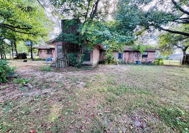 4th image of 140 East St, Liberty, TX 77575 | MLS# 10533511