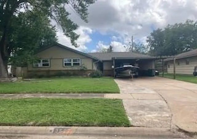 Photo 2 of Sale Pending at 3522 Cedarcrest Dr, Pasadena, TX 77503 | MLS# 56018266 | Listing updated on 2026-09-07
