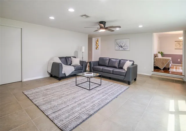 Photo 4 of Sale Pending at 111 Fairway Dr, Alvin, TX 77511 | MLS# 26463697 | Listing updated on 2026-09-18
