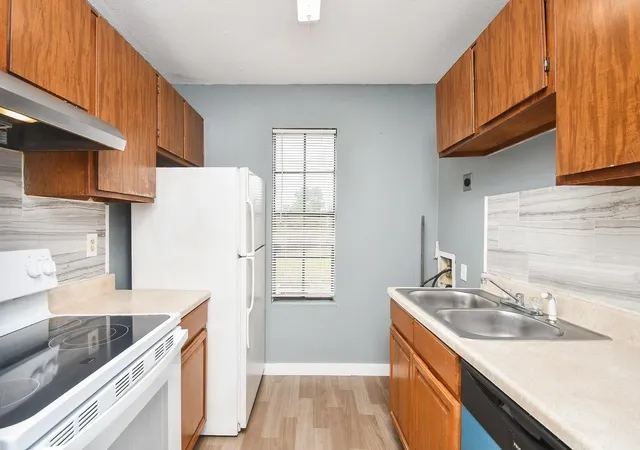 2nd image of 8323 Wilcrest Dr #17008, Houston, TX 77072 | MLS# 23178087