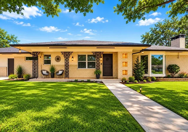 Homes for sale in Hempstead, TX | 526 14Th St, Hempstead, TX 77445 | MLS# 39351747