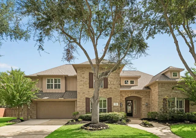 1st image of 7703 Silver Pond Dr, Sugar Land, TX 77479 | MLS# 61556182