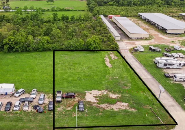 Photo 3 of Land for sale at 4710 Bailey Rd, Pearland, TX 77584 | MLS# 72093157 | Listing updated on 2026-09-19
