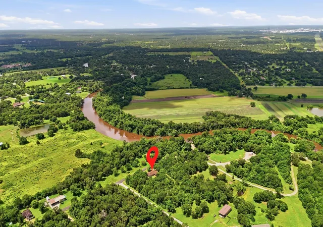 Homes for sale in West Columbia, TX | 504 County Road 825, West Columbia, TX 77486 | MLS# 69630011