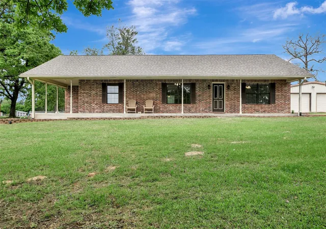 Homes for sale in Marquez, TX | 13526 Fm 977 W, Marquez, TX 77865 | MLS# 91052886