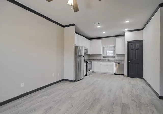 Photo 2 of Multi family home for sale at 5622 Kittridge St, Houston, TX 77028 | MLS# 19848319 | Listing updated on 2026-07-22