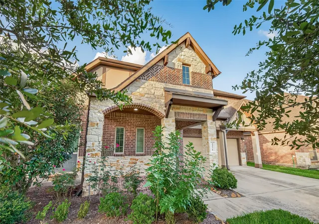 Photo 2 of Single family home for sale at 4431 Selwyn Rd, Richmond, TX 77407 | MLS# 26153179 | Listing updated on 2026-08-16