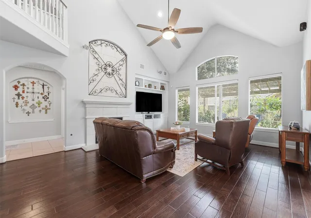 Photo 4 of Sale Pending at 12526 Cape Sable Ct, Humble, TX 77346 | MLS# 45944944 | Listing updated on 2026-09-16