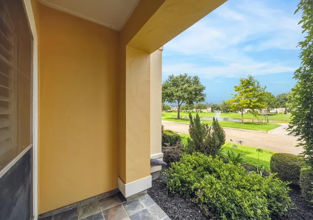 5th image of 2026 Palm Forest Ln, Houston, TX 77077 | MLS# 46627026