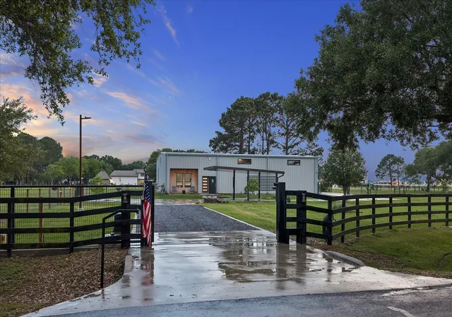 1st image of 38 E Kitty Hawk St, Richmond, TX 77406 | MLS# 88864464