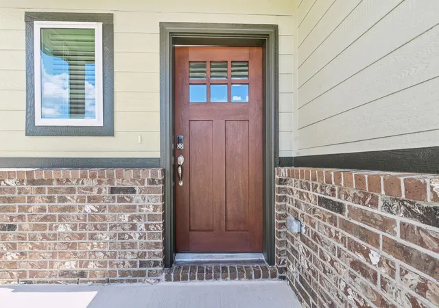 Photo 3 of Single family home for sale at 15447 Dapple Blf Ln, Conroe, TX 77302 | MLS# 58935170 | Listing updated on 2026-06-13