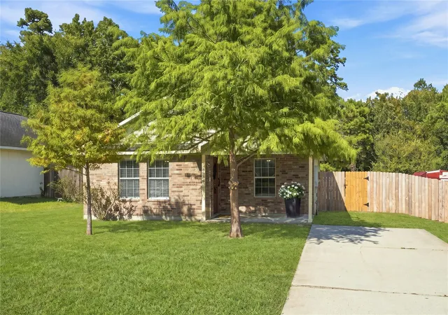 Photo 1 of Single family home for sale at 8836 E Buffalo Cir, Willis, TX 77378 | MLS# 71101050 | Listing updated on 2026-08-31