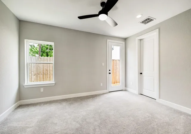 Photo 4 of Single family home for sale at 2205 Rain Melody Ln, Houston, TX 77080 | MLS# 88722808 | Listing updated on 2026-08-14