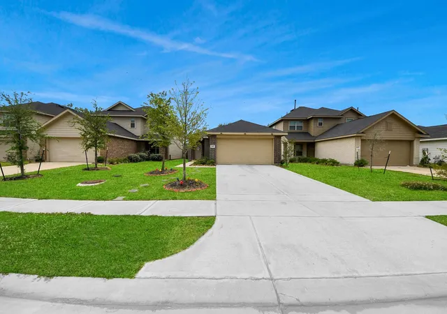 Photo 3 of Single family home for sale at 24031 Wandering Brk Dr, Hockley, TX 77447 | MLS# 12757908 | Listing updated on 2026-10-14