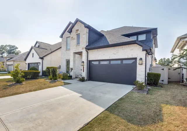 Photo 2 of Single family home for sale at 15316 Barnacle Goose Ct, Magnolia, TX 77354 | MLS# 27849239 | Listing updated on 2026-09-13