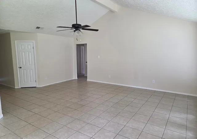 Photo 3 of Single family home for sale at 4819 Roserock Ln, Spring, TX 77388 | MLS# 17592981 | Listing updated on 2026-08-06