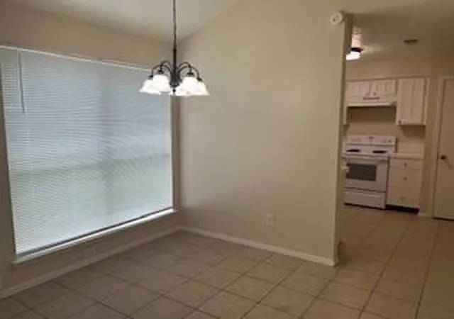 Photo 4 of Single family home for sale at 4819 Roserock Ln, Spring, TX 77388 | MLS# 17592981 | Listing updated on 2026-08-06