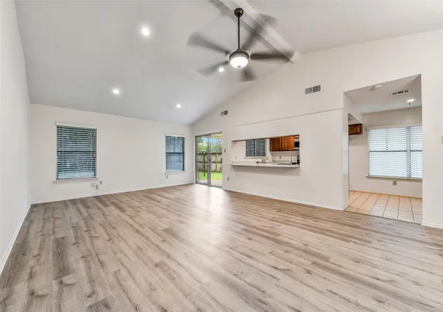 Photo 3 of Single family home for sale at 508 E Castle Harbour Dr, Friendswood, TX 77546 | MLS# 89086880 | Listing updated on 2026-08-30