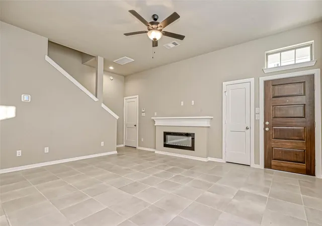 Photo 3 of Townhouse for sale at 493 Long Leaf Pine Dr, Montgomery, TX 77316 | MLS# 22373063 | Listing updated on 2026-07-02