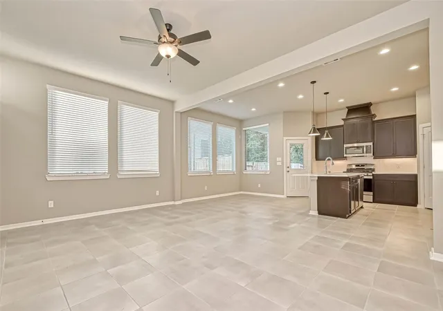 Photo 4 of Townhouse for sale at 493 Long Leaf Pine Dr, Montgomery, TX 77316 | MLS# 22373063 | Listing updated on 2026-07-02