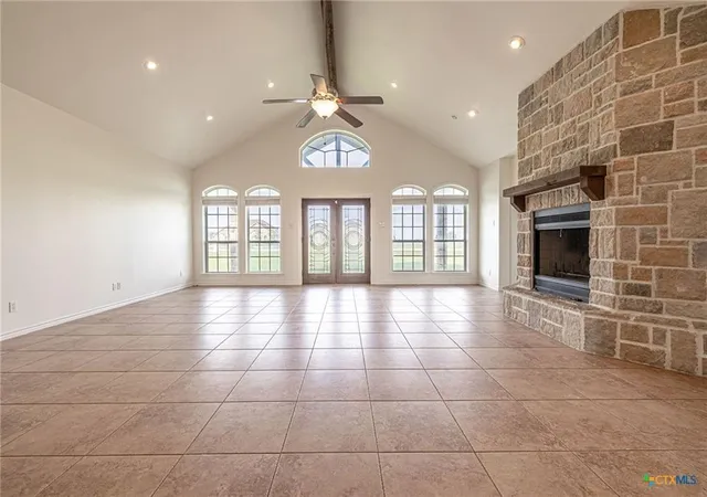 3rd image of 45 Blue Heron Dr N, Port Lavaca, TX 77979 | MLS# 61305155