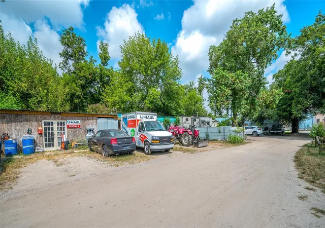 Photo 3 of Land for sale at 7302 Phillips St, Houston, TX 77088 | MLS# 33455159 | Listing updated on 2026-07-24