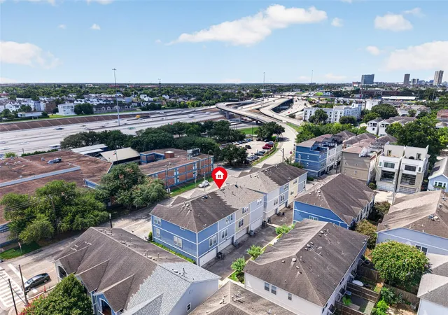 39th image of 3208 Chenevert St, Houston, TX 77004 | MLS# 62206159
