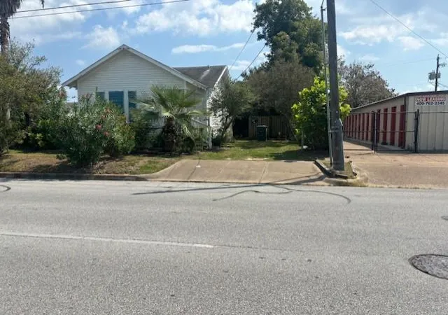 Photo 2 of Multi family home for sale at 4413 Bernardo De Galvez Ave, Galveston, TX 77550 | MLS# 2851310 | Listing updated on 2026-09-16