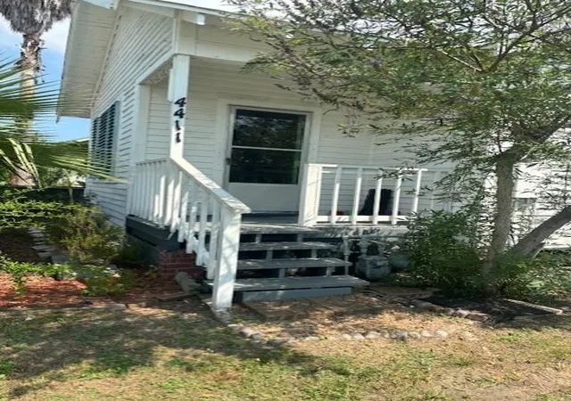 Photo 3 of Multi family home for sale at 4413 Bernardo De Galvez Ave, Galveston, TX 77550 | MLS# 2851310 | Listing updated on 2026-09-16