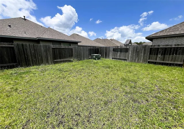 17th image of 6323 Lemon Balm Ln, Crosby, TX 77532 | MLS# 32013844