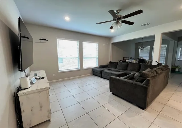 Photo 3 of Single family home for sale at 6323 Lemon Balm Ln, Crosby, TX 77532 | MLS# 32013844 | Listing updated on 2026-10-05