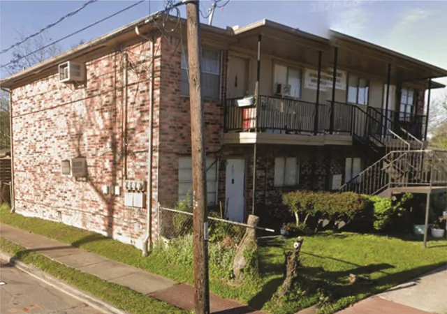 Photo 1 of Multi family home for sale at 1524 Halpern St #4, Houston, TX 77009 | MLS# 49156670 | Listing updated on 2026-09-10