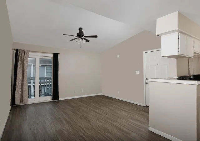 Photo 4 of Condo for sale at 9550 Deering Dr #410, Houston, TX 77036 | MLS# 73214641 | Listing updated on 2026-08-07