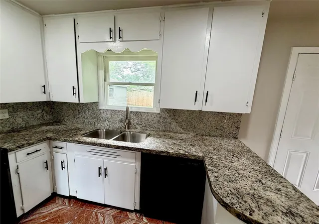 3rd image of 3009 Robinson Blvd, Texas City, TX 77590 | MLS# 57535801